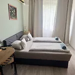 Hermina Westend شقة بودابست