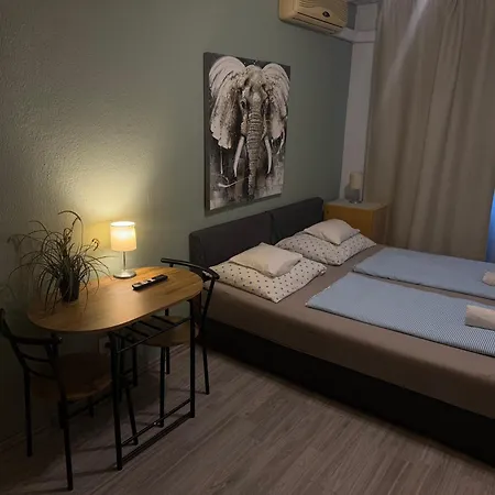 Hermina Westend Apartman *