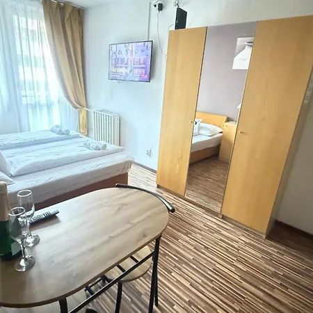 Hermina Westend Апартаменты